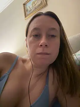 BrookeEvans online show from December 13, 2024, 5:38 am