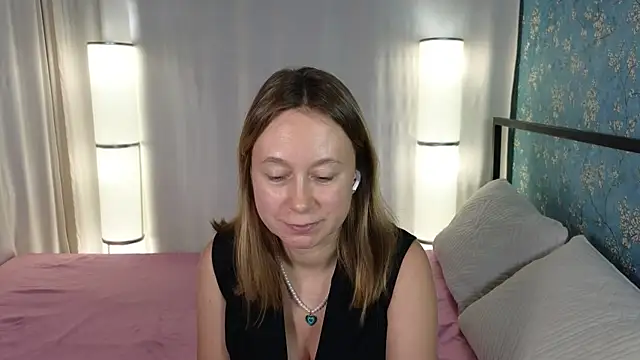 BrookeEvans online show from December 1, 2024, 12:59 pm