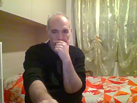 Setesesso7 online show from December 11, 2024, 7:17 pm