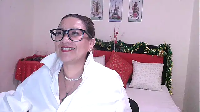 yayita mature online show from November 27, 2024, 11:57 pm