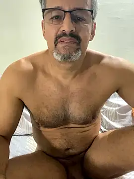 Daddyhot Alejo online show from November 15, 2024, 9:14 pm