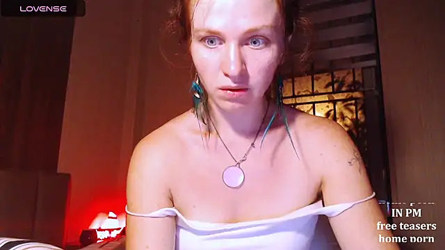 Cassie Wild online show from November 19, 2024, 1:51 pm