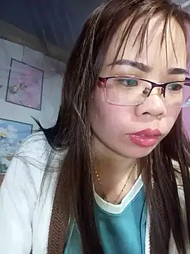   Mai-love19   online show from January 8, 2025, 12:46 pm